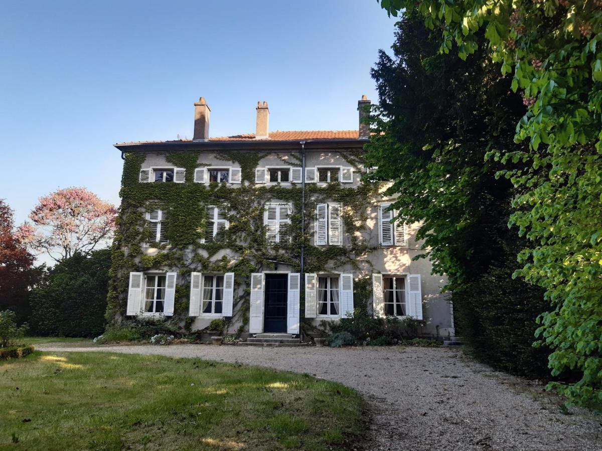 Logis Hotel Du Parc Pont-à-Mousson Exteriör bild